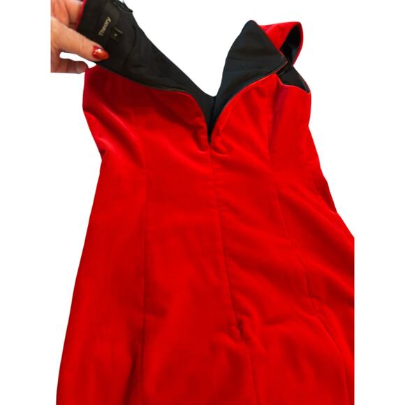 Theory Red Velvet Sleeveless Off Shoulder Dress - Size 4 - Picture 9 of 14